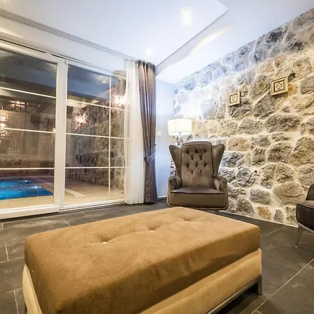 Luxury With Seaview At By Solo *
